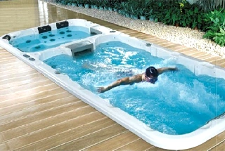 Jacuzzi Pool